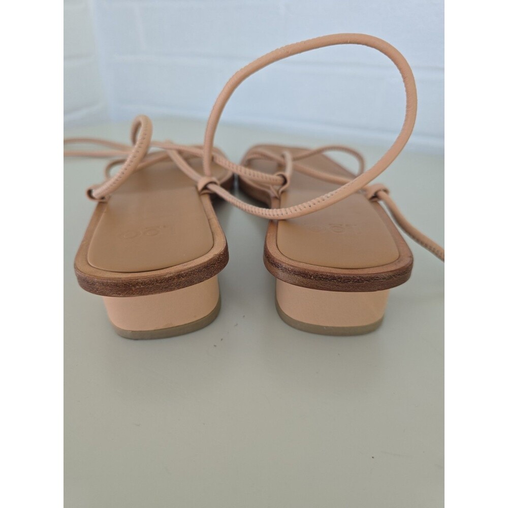 LOQ Ara Sandal in Dune Size 39 US 8.5 MRSP 385$ - Picture 9 of 16